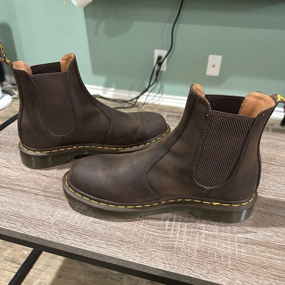 Dr. Martens 2976 Chelsea boot Crazy Horse US Mens 8 - Picture 6 of 10